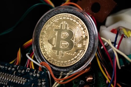 how-blockchain-technology-is-revolutionizing-cryptocurrency-trading